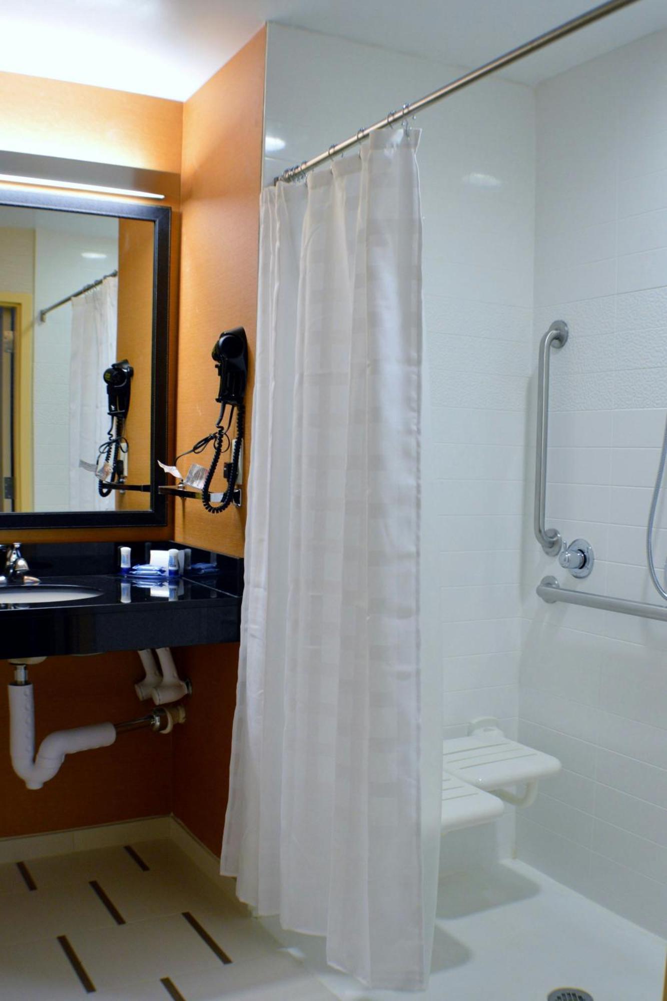Fairfield Inn & Suites By Marriott Stafford Quantico Buitenkant foto